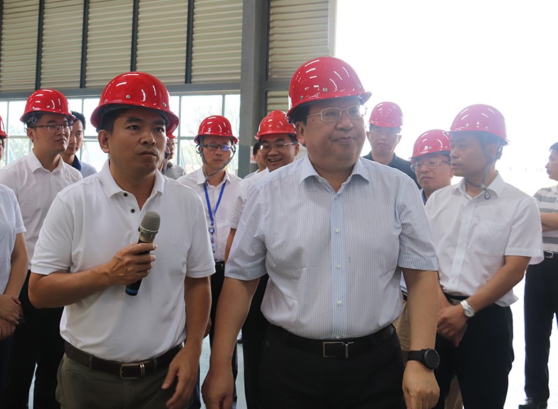 湖南省常务副省长陈向群调研球盟会新能源（中国）总部产业基地