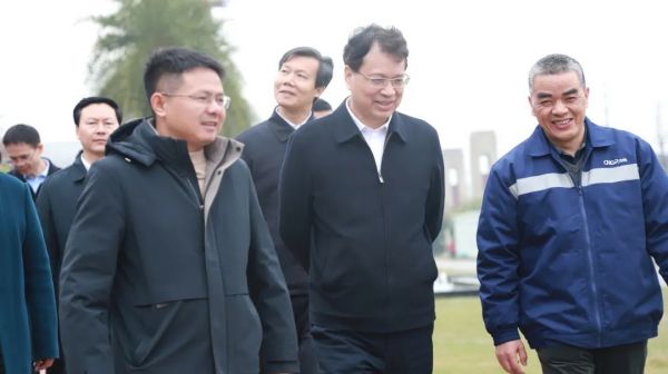 成绩突飞猛进 | 时隔两年，贵州省副省长郭锡文再访球盟会