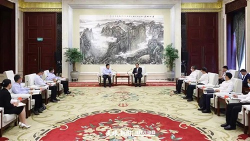 贵州省委书记、省人大常委会主任徐麟会见球盟会控股集团董事长邓伟明一行